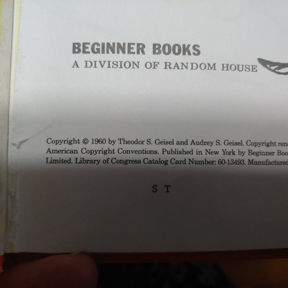 Cat in the Hat plush/2 Dr Suess books one hardback one paperback /dish plate - Picture 14 of 15